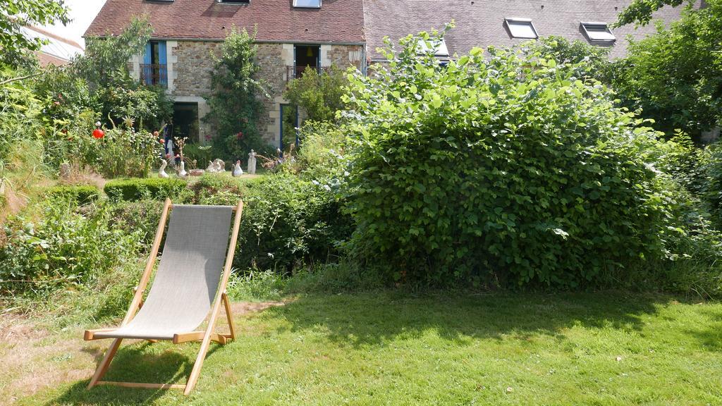 Bed and Breakfast La Cage Aux Oiseaux La Lande-de-Goult Экстерьер фото
